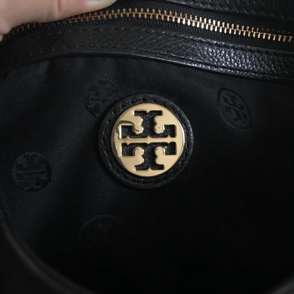 Tory Burch Marion Saddle Bag - Picture 4 of 8